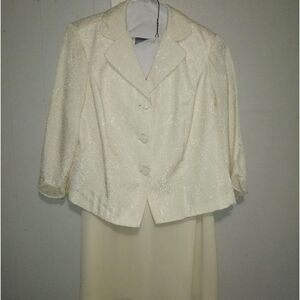Koret Plus Size Suit